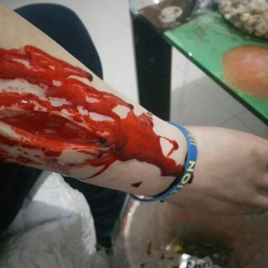 Fake Blood Makeup – Halloween Costume Prop