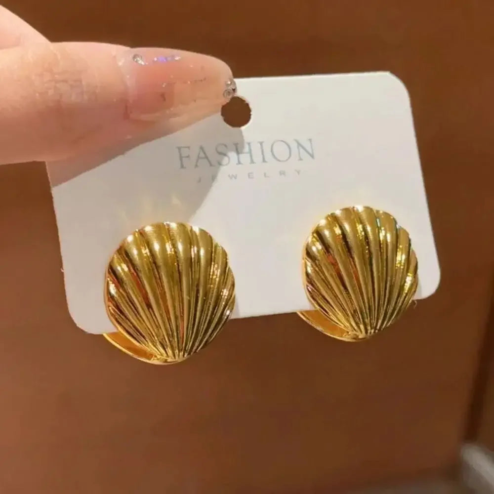 2025 New Design Fashion Crab Drop Earrings For Women Summer Vacation Beach Sea Animal Jewelry Cute And Fun Accessory Party Gift